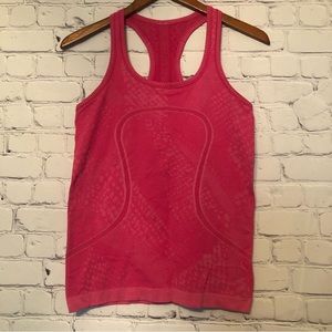 Lululemon Swiftly Tank Pink Size 6 Workout Sweat Wicking Stretchy Comfy Top